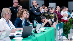 f8 a1 sfe02915 copia simone ferraro ph