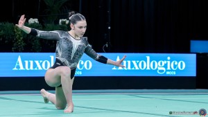 f8 a1 sfe03631 copia simone ferraro ph