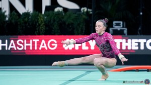 f8 a1 sfe05780 copia simone ferraro ph