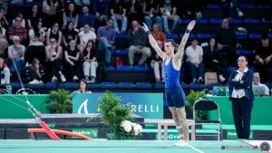 f8 a1 sfe08437a copia simone ferraro ph