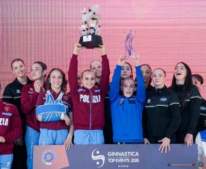 f8 a1 sfe09118 copia simone ferraro ph