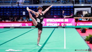 serie b sfe00701 copia simone ferraro ph