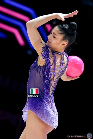 f sr raffaeli sofia ita sfe04803 copia simone ferraro ph