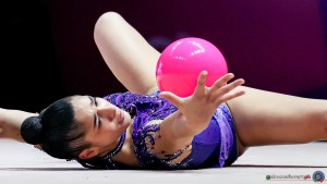 q sr raffaeli sofia ita sfe06600 copia simone ferraro ph