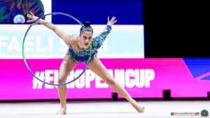 q sr raffaeli sofia ita sfe08418 copia simone ferraro ph