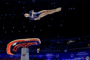 wag jr f app fr909429 copia simone ferraro ph