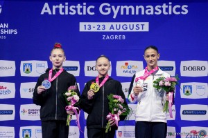 wag jr f app fsm02595 copial simone ferraro ph