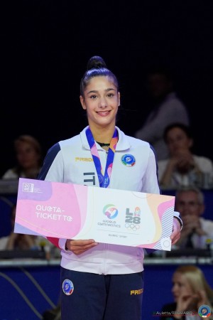 rg wch26 f aa award raffaeli sofia ita   joe1012 auletta ferraro ph