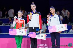 rg wch26 f aa award raffaeli sofia ita nikolova stiliana bul varfolomeev darja ger   joe1074 auletta ferraro ph
