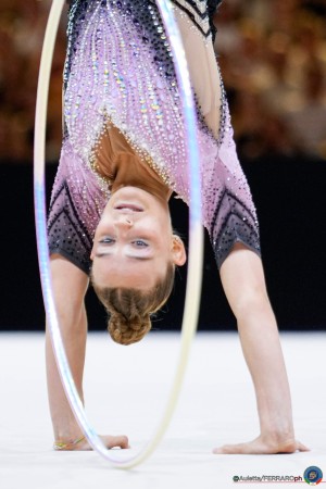 rg wch26 f aa dragas tara ita   joe2554 auletta ferraro ph