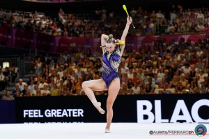 rg wch26 f aa dragas tara ita   joe4555 auletta ferraro ph