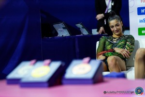 rg wch26 f aa raffaeli sofia ita   joe0542 auletta ferraro ph