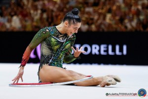 rg wch26 f aa raffaeli sofia ita   joe9908 auletta ferraro ph