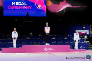rg wch26 f app award varfolomeev darja ger borisova mariia rus ilteriakova sofiia rus   joe0101 auletta ferraro ph