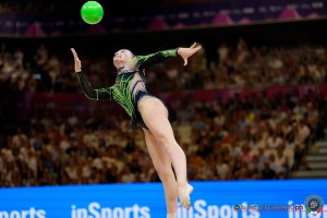 rg wch26 f app dragas tara ita   joe8714 auletta ferraro ph
