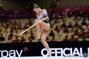 rg wch26 q dragas tara ita   joe7851 auletta ferraro ph