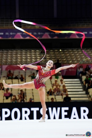 rg wch26 q dragas tara ita   joe8566 auletta ferraro ph
