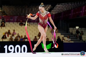 rg wch26 q dragas tara ita   joe8657 auletta ferraro ph