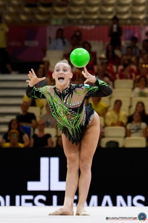 rg wch26 q dragas tara ita   joe9089 auletta ferraro ph