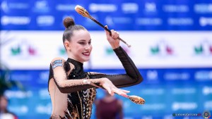 q varfolomeev darja ger sfe04042 copia simone ferraro ph