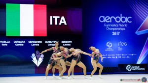 aer f jun gr ita pagella ilaria   cerbara camilla   cereghino lavinia   vannutelli giorgia   biasiotti lavinia fsm09958 copia simone ferraro ph