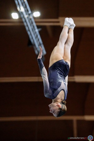 tra ind w f blr yarshova katsiaryna fs102155 l simone ferraro ph
