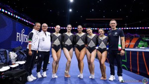 wag q ita   italy sf903103 simone ferraro ph