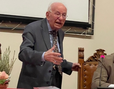 8c8f65c2-433e-497f-9968-bb9762647eed