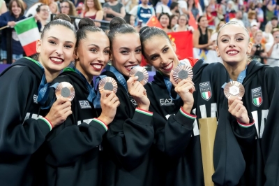 BRONZO_Ginnastica_Ritmica_FARFALLE_SFB08412_copia_Simone_Ferraro_Ph