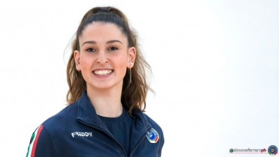 Farfalle_-_PARIS_Laura_Paris_SFE07024_copia_Simone_Ferraro_Ph_copia