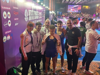 d2ac5a2e-b038-460c-b492-9c5be5b0a2c3