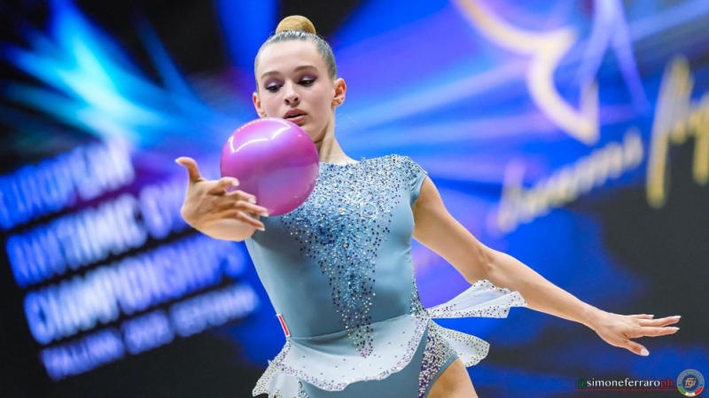 ab8a6cee-1826-4196-af76-bf928164e4c8