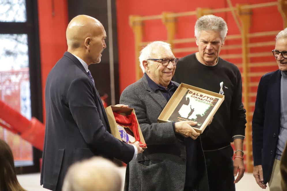 STAMPA_omaggio_alla_panchina_IMG_9134